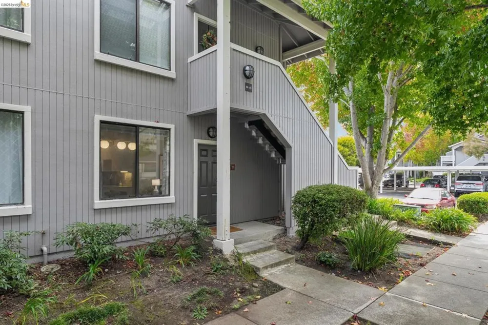 45 Schooner Ct Richmond, CA 94804
