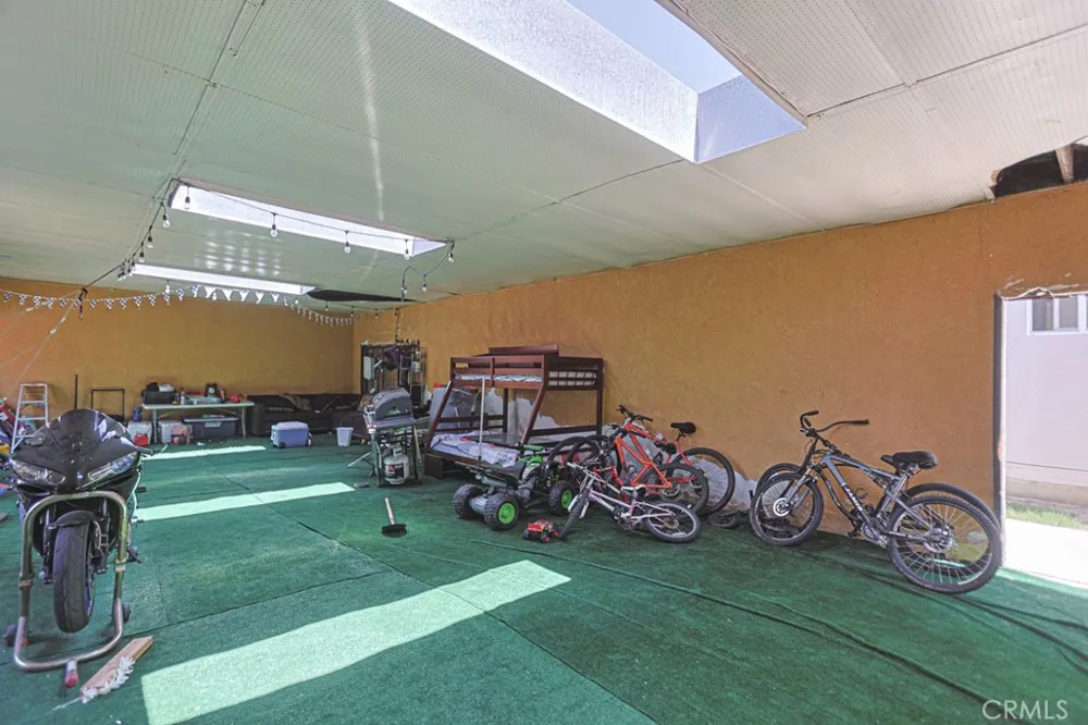 11602 Lampson Garden Grove, CA 92840