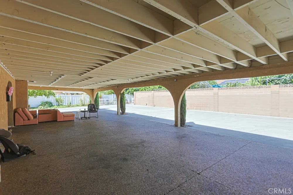 11602 Lampson Garden Grove, CA 92840
