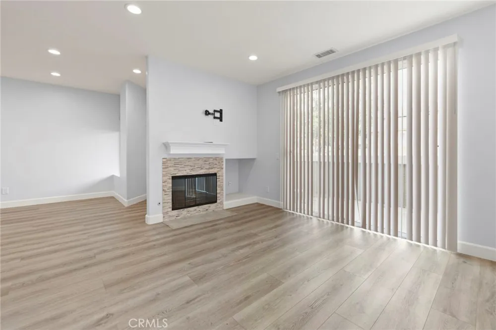 2295 Indigo Hills #4 Corona, CA 92879