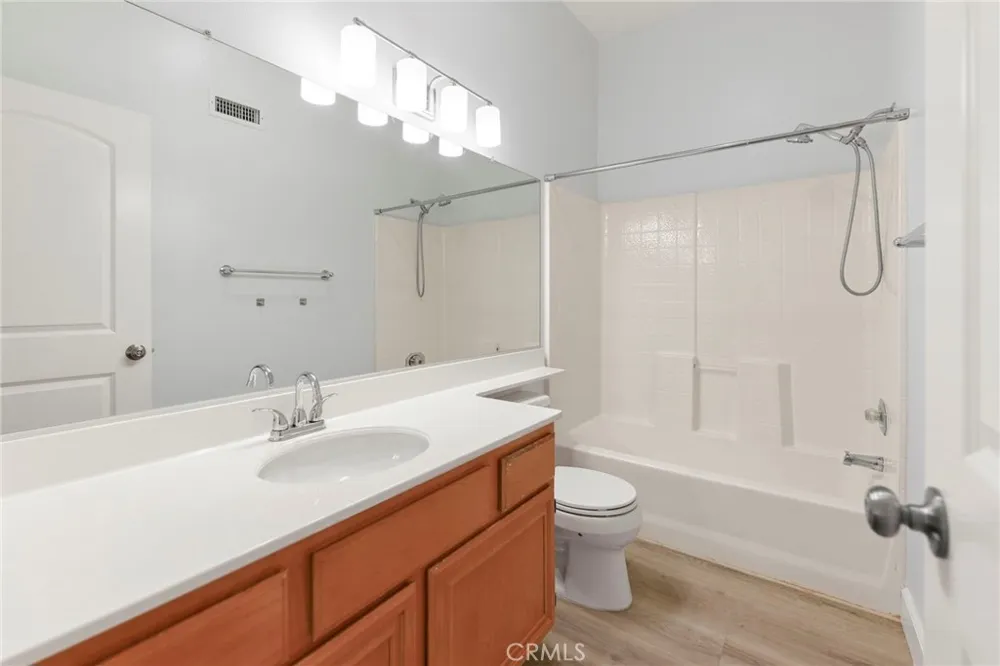 2295 Indigo Hills #4 Corona, CA 92879