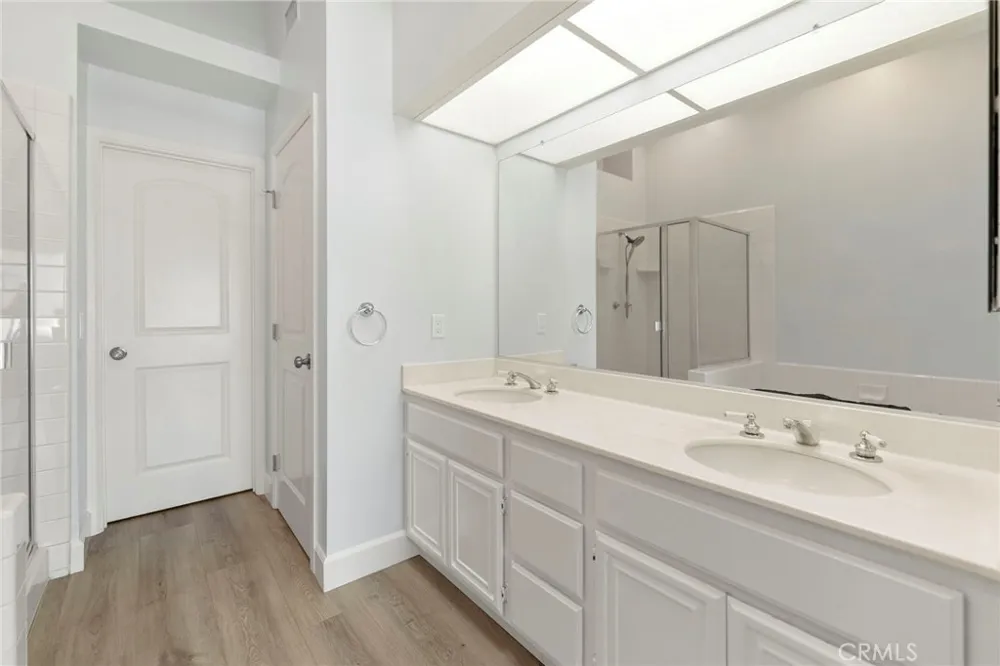 2295 Indigo Hills #4 Corona, CA 92879