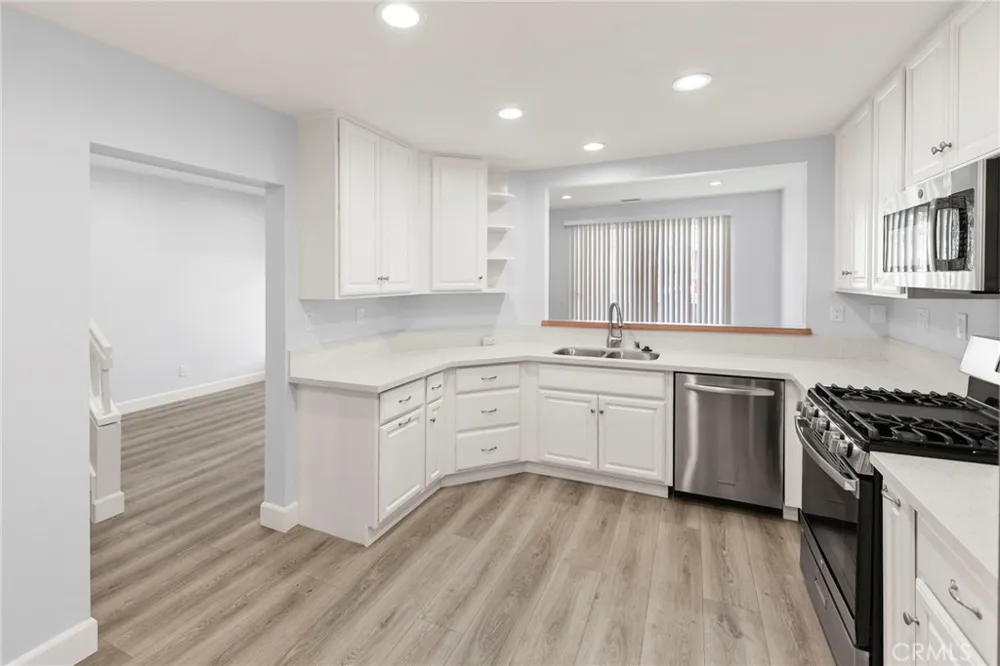 2295 Indigo Hills #4 Corona, CA 92879