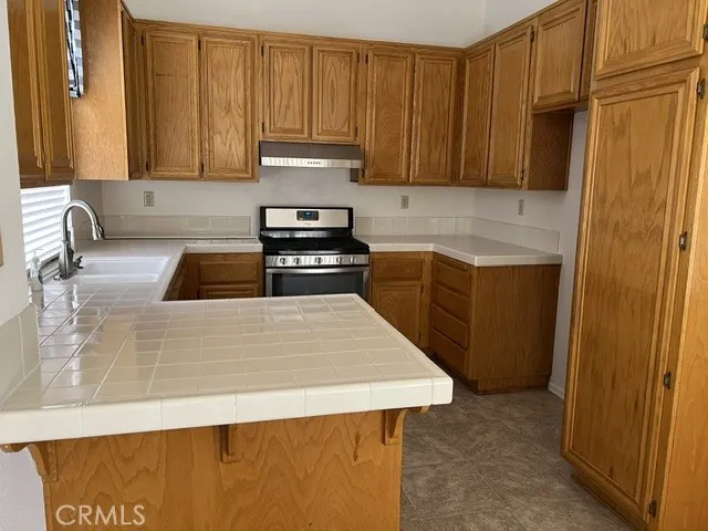 5774 Lake Buena Vista Banning, CA 92220