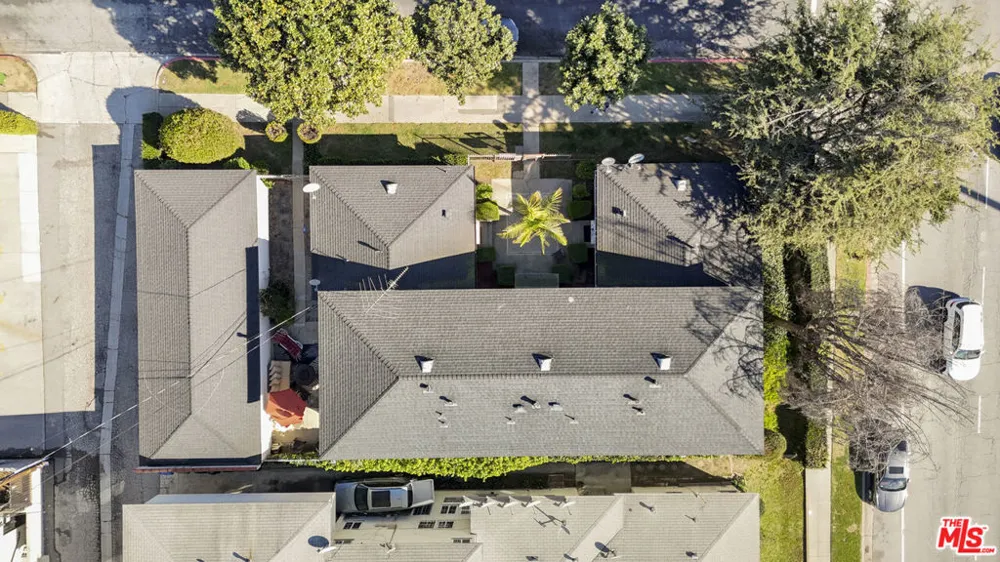 5202 Knowlton Street Los Angeles, CA 90045