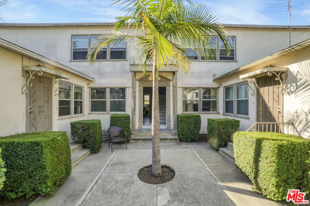 5202 Knowlton Street Los Angeles, CA 90045