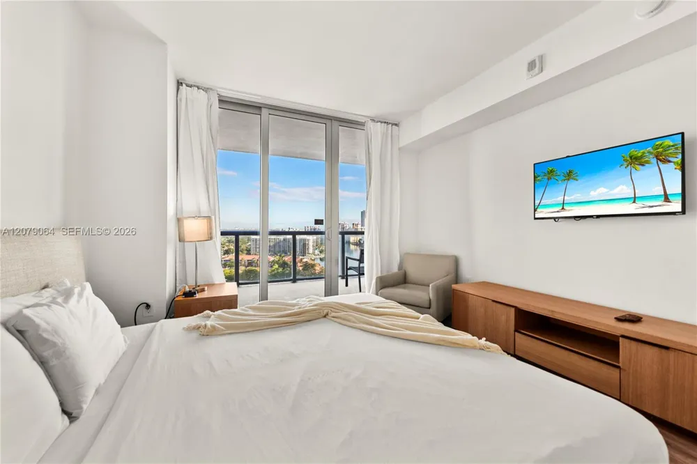 2602 E Hallandale Beach Blvd #R1806 Hallandale Beach, FL 33009