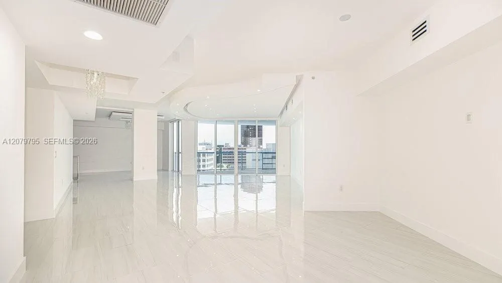 333 Las Olas Way #1204 Fort Lauderdale, FL 33301