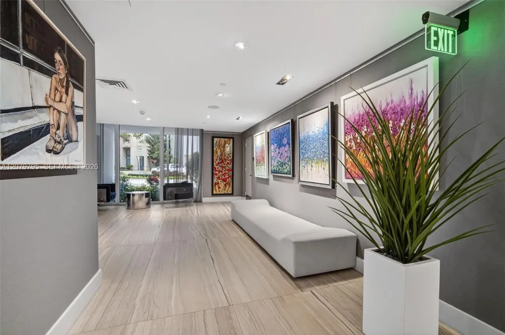 333 Las Olas Way #1204 Fort Lauderdale, FL 33301