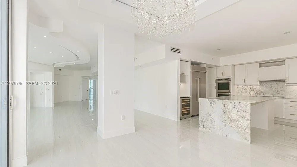 333 Las Olas Way #1204 Fort Lauderdale, FL 33301