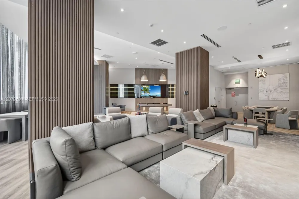 333 Las Olas Way #1204 Fort Lauderdale, FL 33301