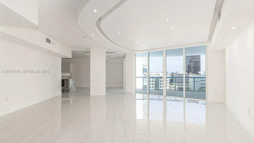 333 Las Olas Way #1204 Fort Lauderdale, FL 33301