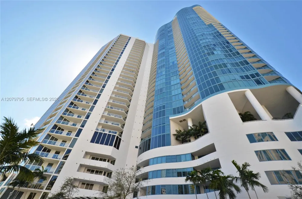 333 Las Olas Way #1204 Fort Lauderdale, FL 33301