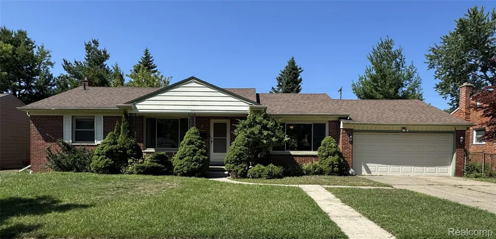 18947 Whitby Street Livonia City, MI 48152