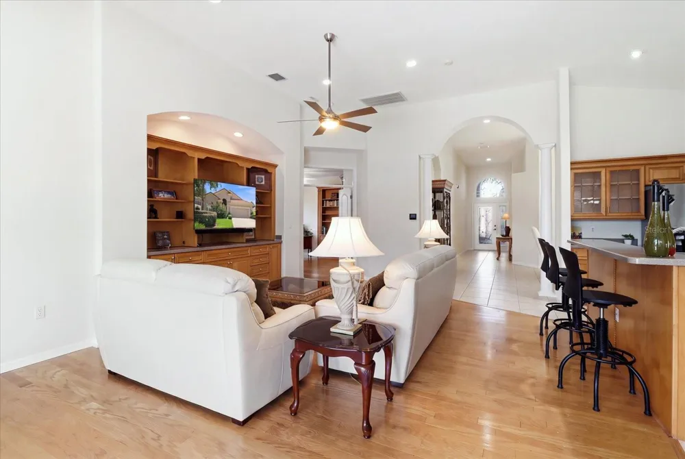 1821 GIBSON POINT Hernando, FL 34442