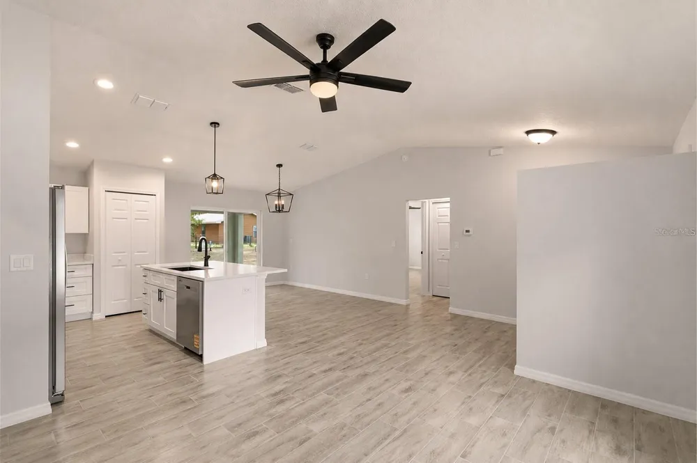 5894 NW 63RD PLACE ocala, FL 34482