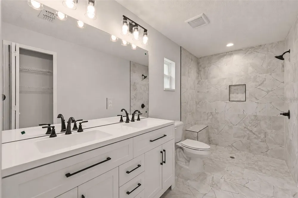 5894 NW 63RD PLACE ocala, FL 34482