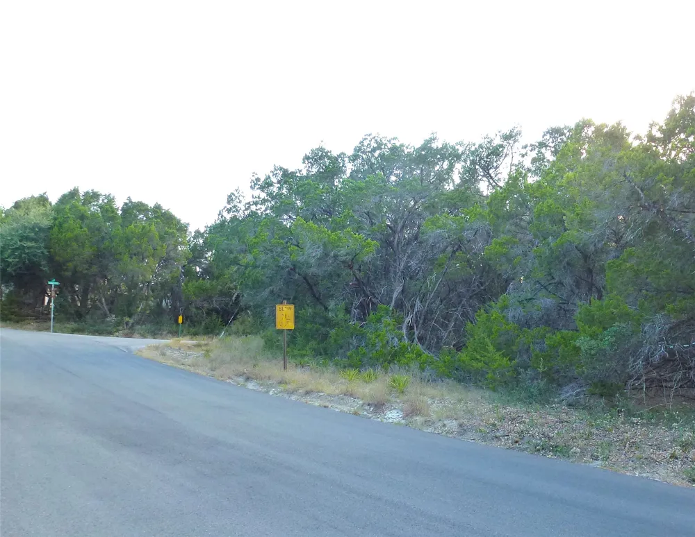 6302 Deer Run Lago Vista, TX 78645