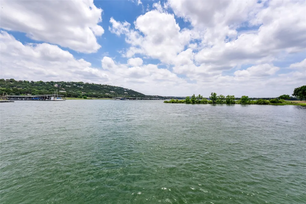 20402 Sunset Strip Street Lago Vista, TX 78645
