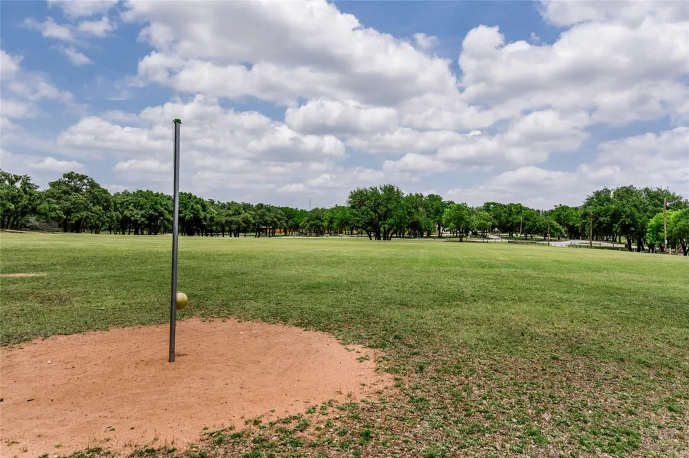 6300 Deer Run Lago Vista, TX 78645