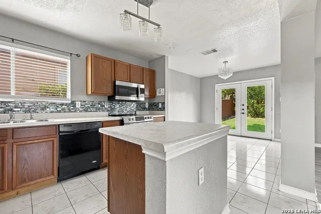 3003 GYPSY PT San Antonio, TX 78245