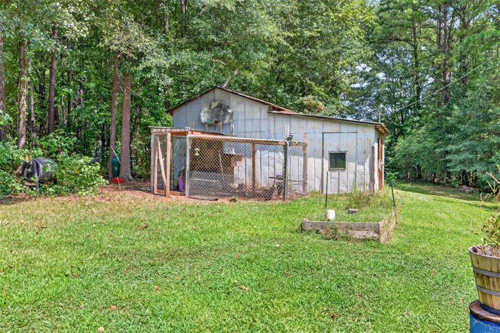 266 Pleasant Hill Church Road SE Winder, GA 30680