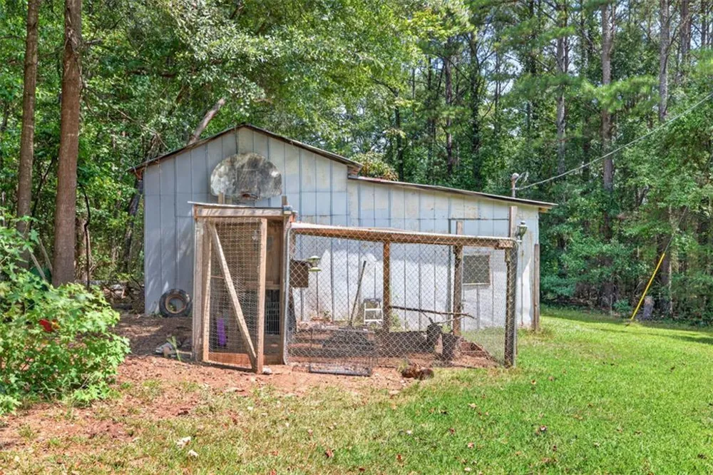 266 Pleasant Hill Church Road SE Winder, GA 30680