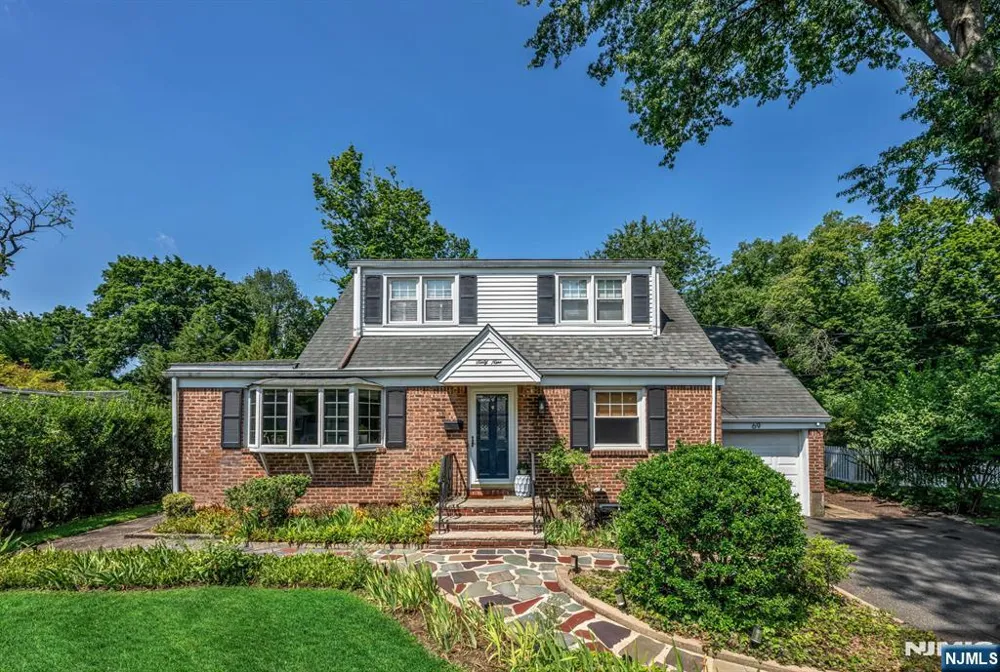 69 7th Street Cresskill, NJ 07626