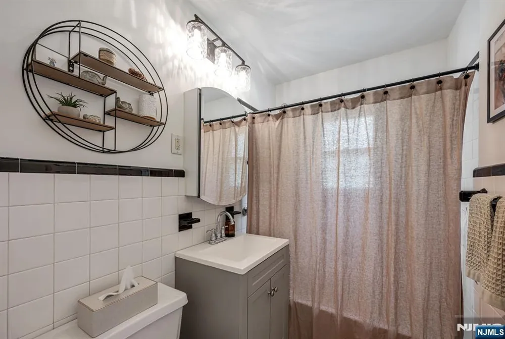 69 7th Street Cresskill, NJ 07626
