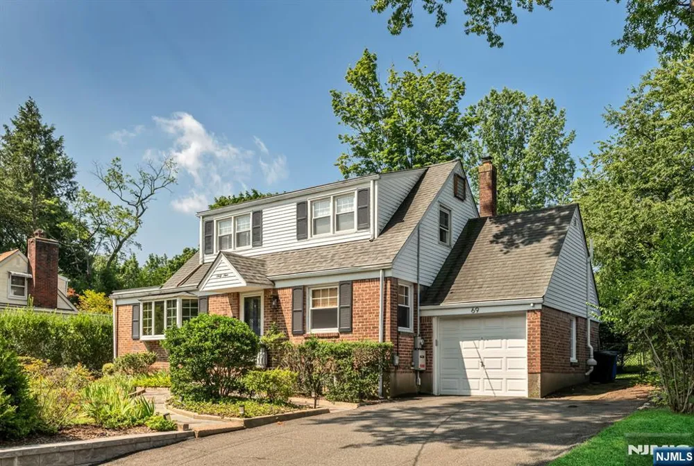 69 7th Street Cresskill, NJ 07626