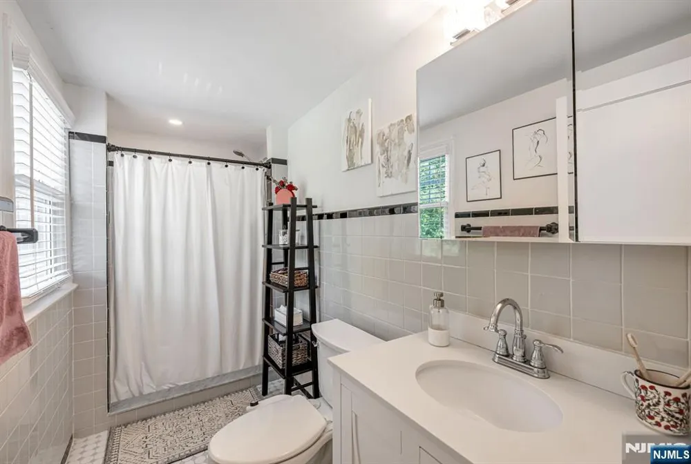 69 7th Street Cresskill, NJ 07626