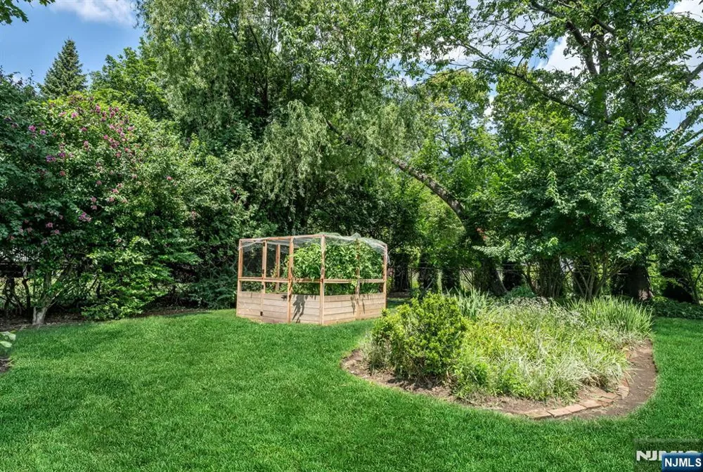 69 7th Street Cresskill, NJ 07626