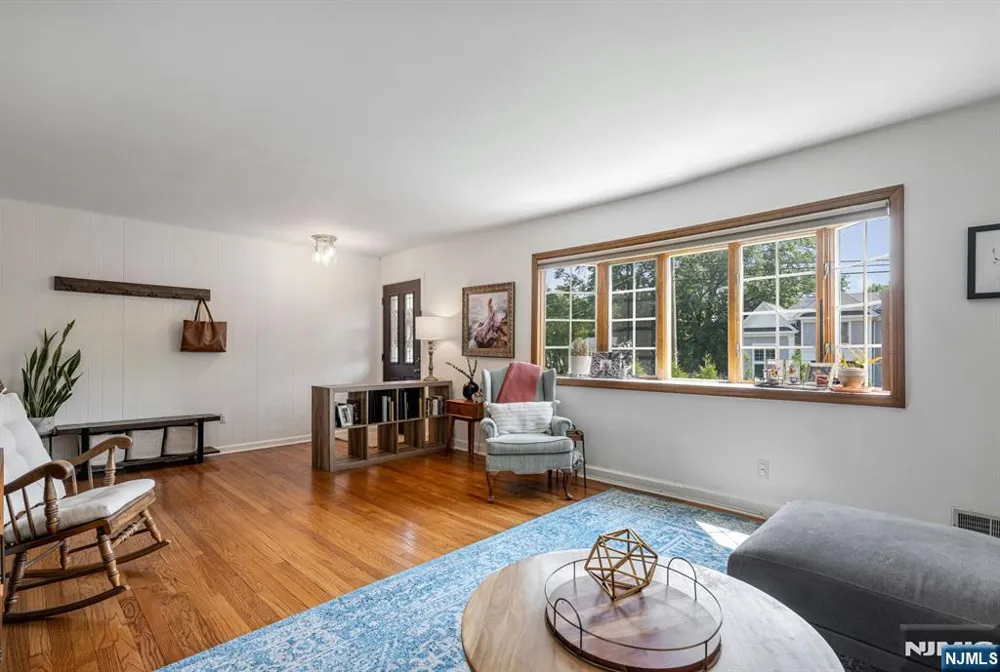 69 7th Street Cresskill, NJ 07626