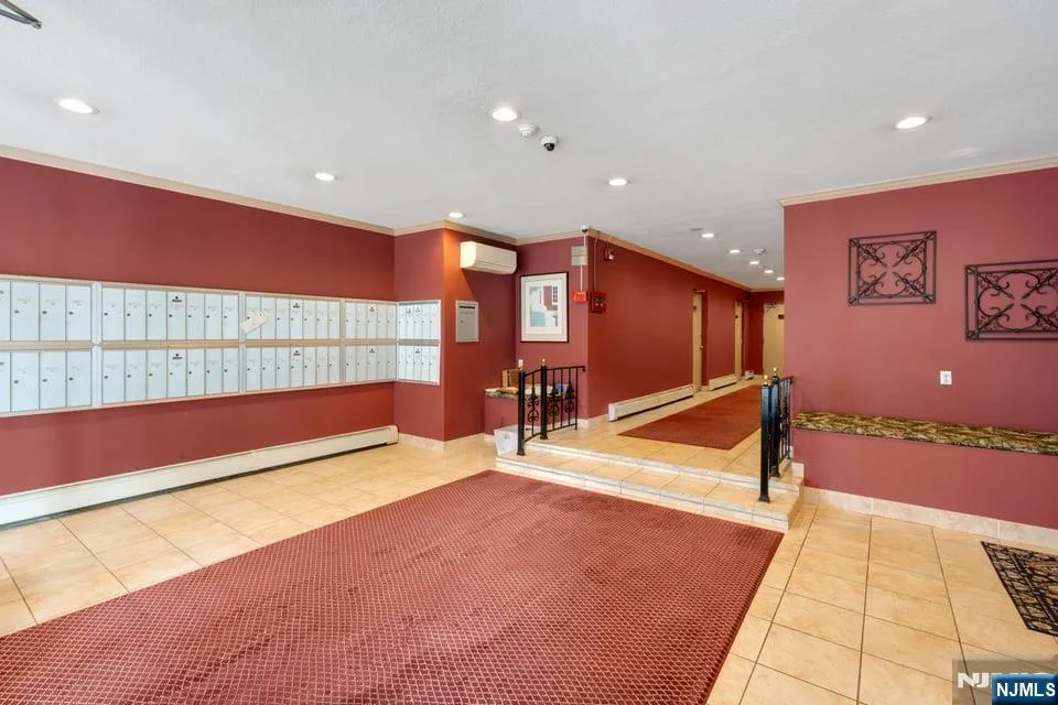 20 Jefferson Street A8 Hackensack, NJ 07601