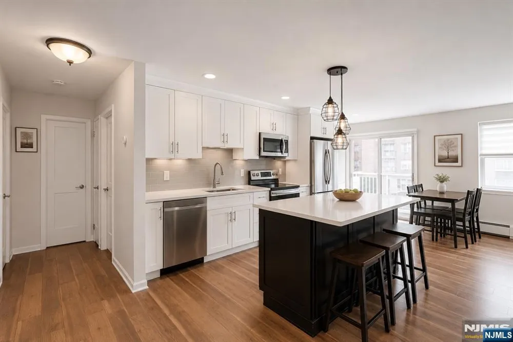 20 Jefferson Street A8 Hackensack, NJ 07601