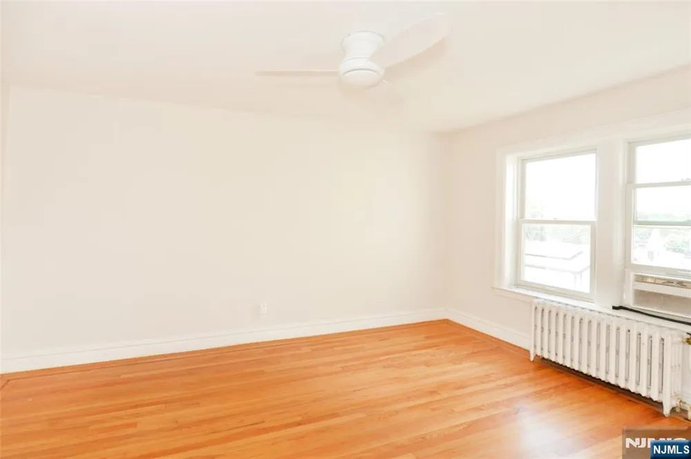 63 Sherman Place D5 Jersey City, NJ 07307