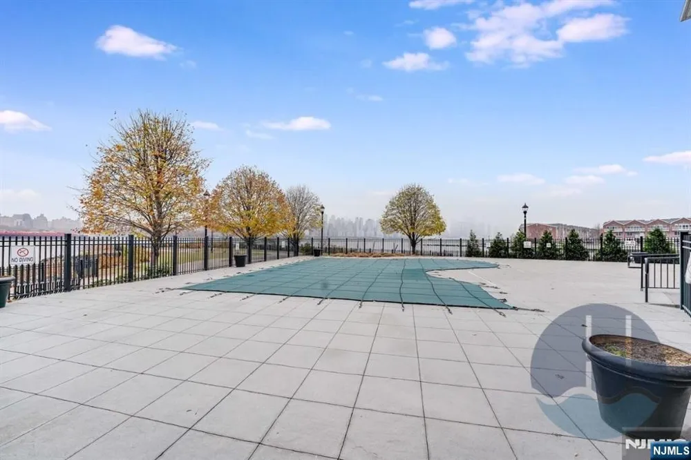 7400 River Road 217 North Bergen, NJ 07047
