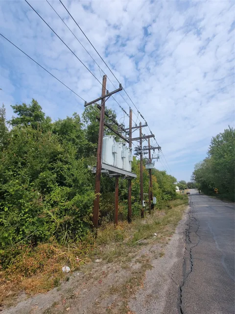 County Road 1076