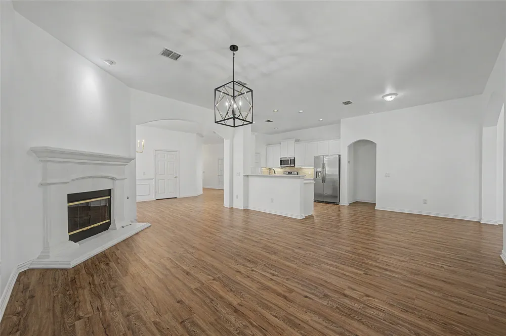 916 Medinah Drive Fairview, TX 75069