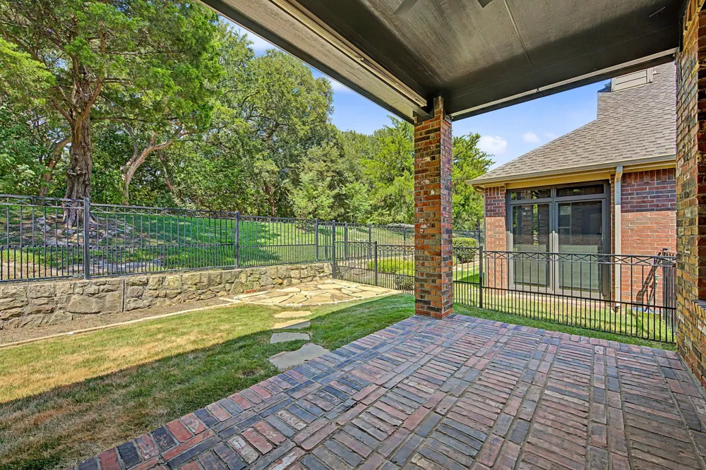 916 Medinah Drive Fairview, TX 75069