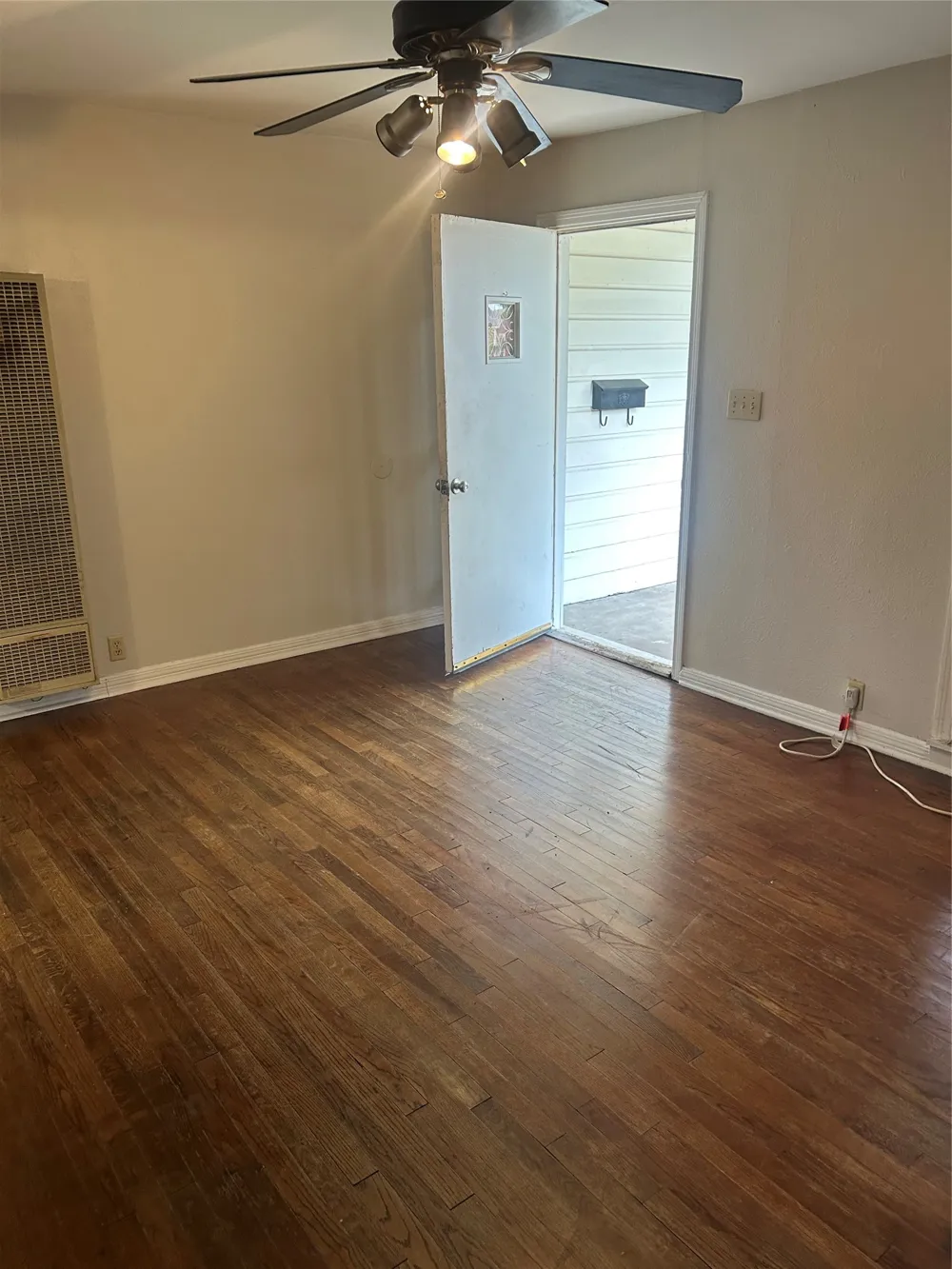 1615 Highland Avenue Sherman, TX 75092