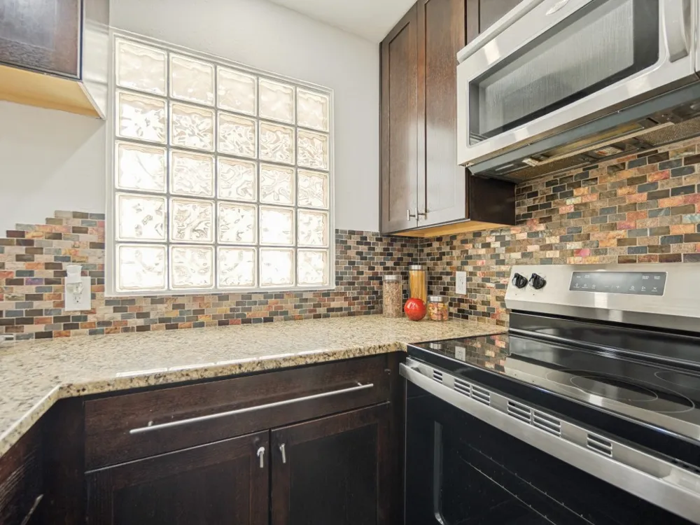 4221 Cole Avenue #206 Dallas, TX 75205