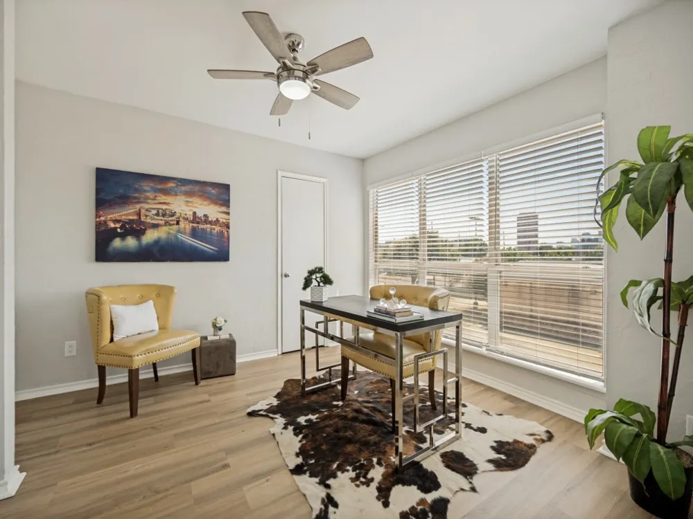 4221 Cole Avenue #206 Dallas, TX 75205