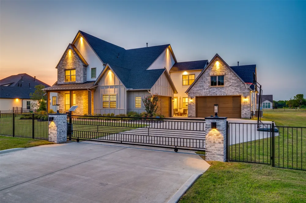 1402 Dogwood View Oak Point, TX 75068