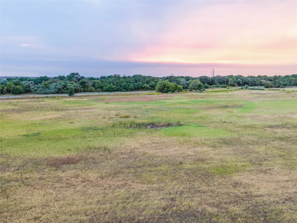 1790 Old Base Road Aurora, TX 76078