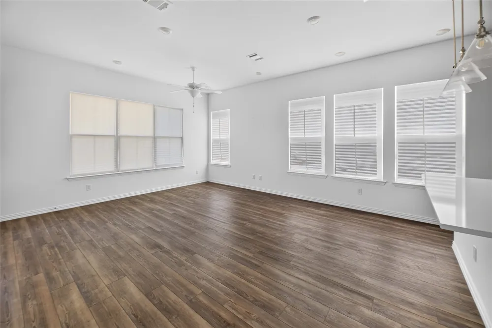 4713 Craymore Road Dallas, TX 75228