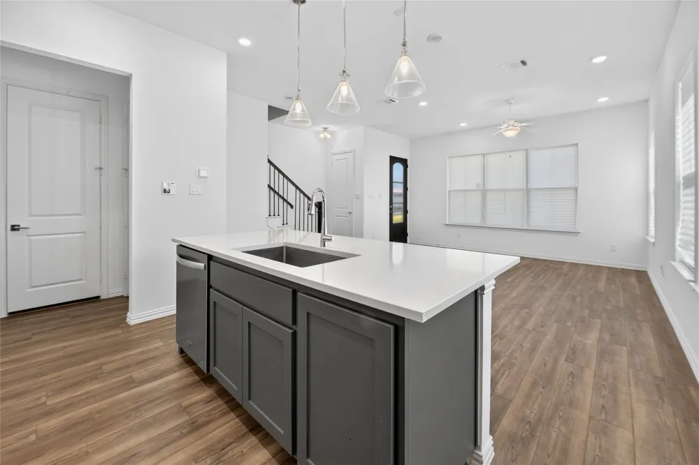 4713 Craymore Road Dallas, TX 75228