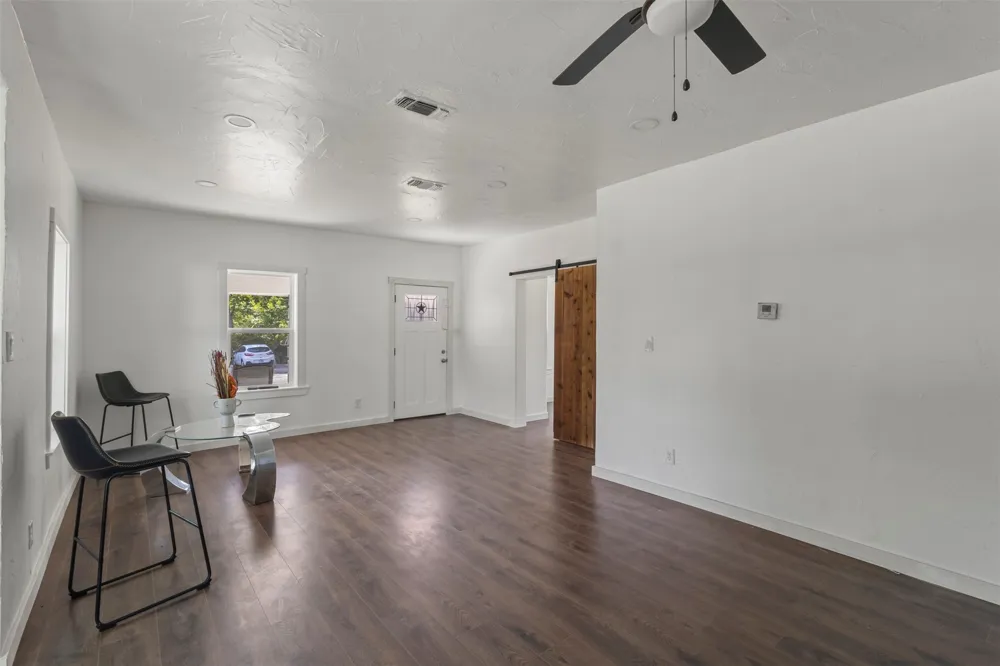 1212 Earl Street Commerce, TX 75428