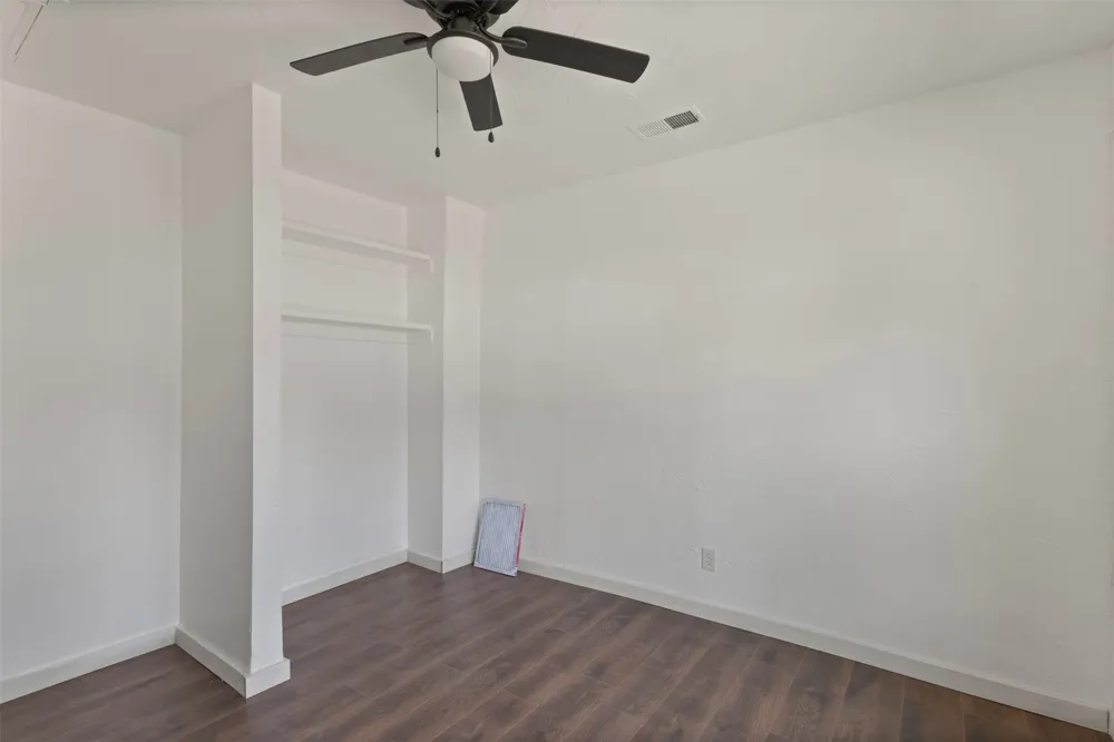 1212 Earl Street Commerce, TX 75428
