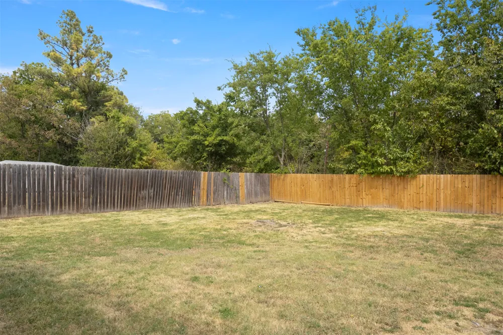 1212 Earl Street Commerce, TX 75428